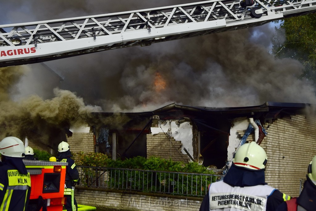 Feuer 2 Y Explo Koeln Hoehenhaus Scheuerhofstr P0089.JPG - Miklos Laubert